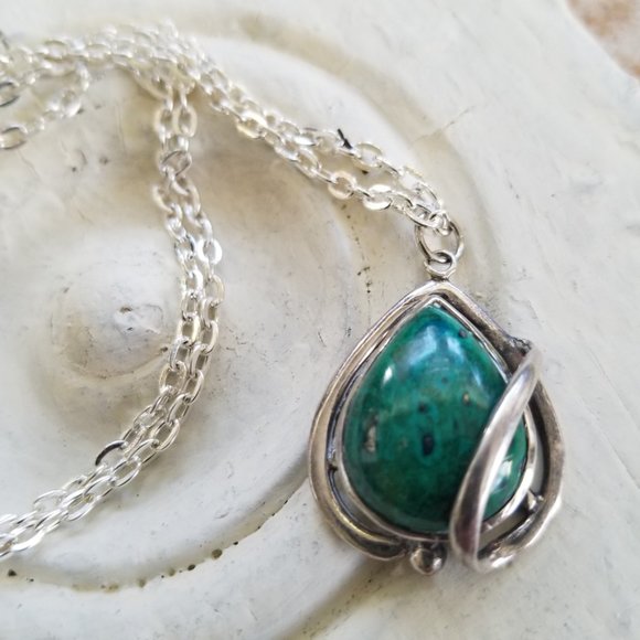 Teal Green Blue Agate Teardrop Gemstone & Sterling Necklace - Picture 4 of 14